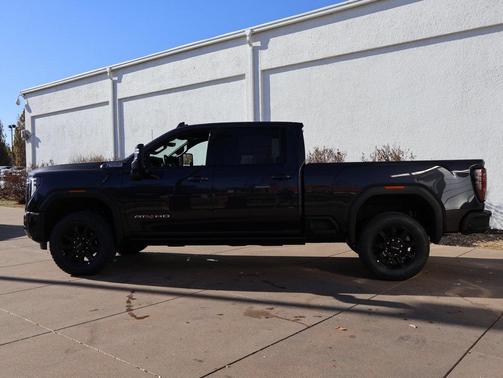 2026 GMC Sierra 2500 AT4