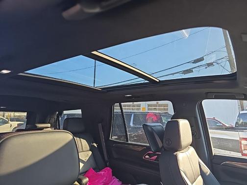 2022 Chevrolet Tahoe 4WD RST