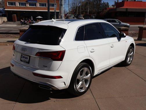 2023 Audi Q5 45 S line Premium Plus