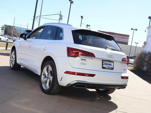 2023 Audi Q5 45 S line Premium Plus