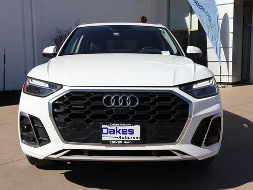 2023 Audi Q5 45 S line Premium Plus