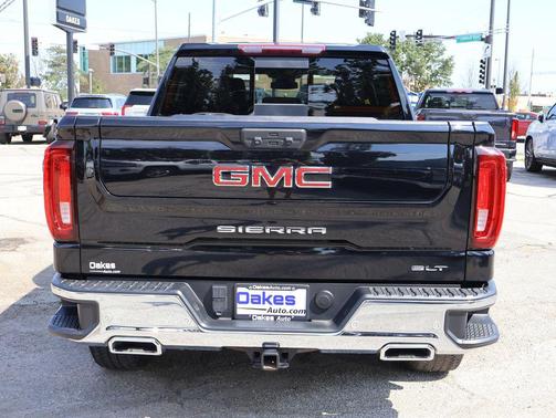 Onyx Black 2023 GMC Sierra 1500 SLT