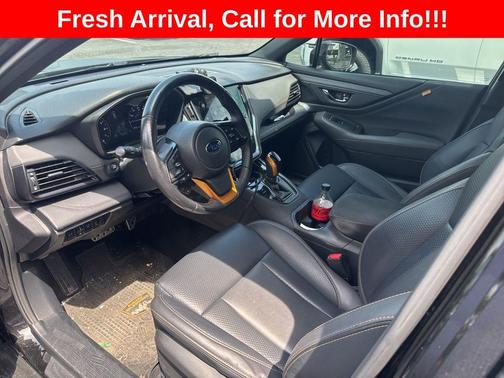 Crystal Black Silica 2022 Subaru Outback Wilderness