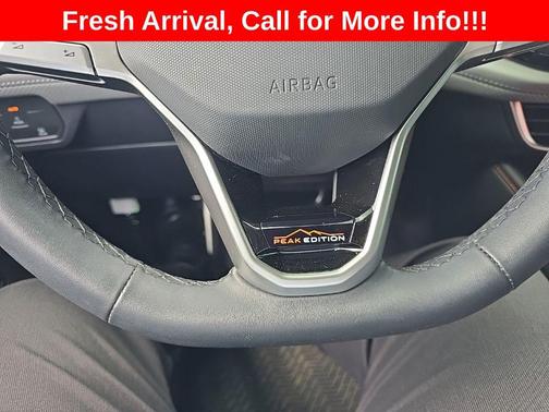 Pure Gray 2025 Volkswagen Atlas 2.0T Peak Edition