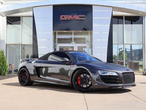 Phantom Black Pearl Effect/Black Roof 2011 Audi R8 5.2 quattro Spyder