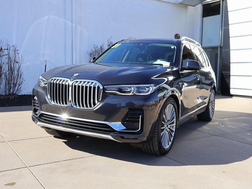 2021 BMW X7 xDrive40i