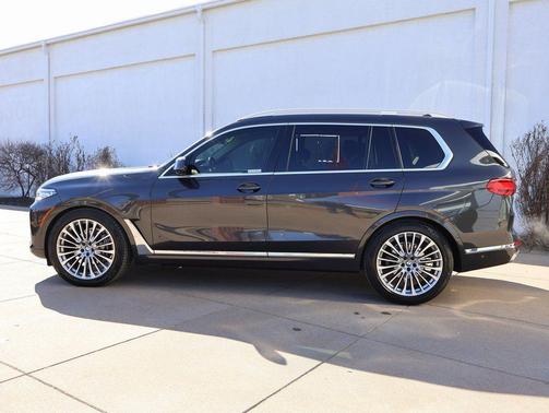 2021 BMW X7 xDrive40i