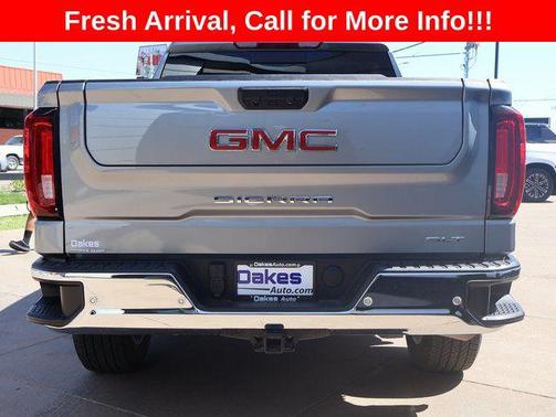 Sterling Metallic 2024 GMC Sierra 1500 SLT