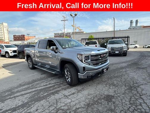 Sterling Metallic 2024 GMC Sierra 1500 SLT