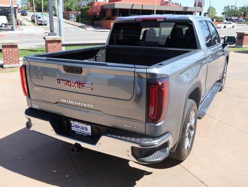 Sterling Metallic 2024 GMC Sierra 1500 SLT