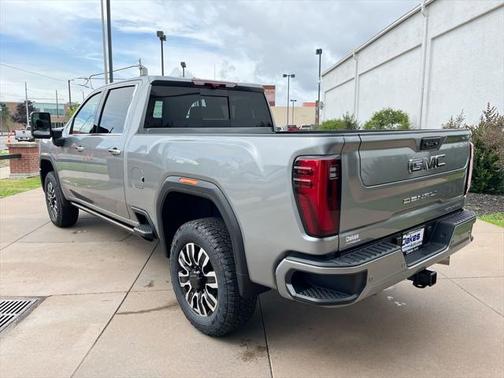 2025 GMC Sierra 2500 Denali Ultimate