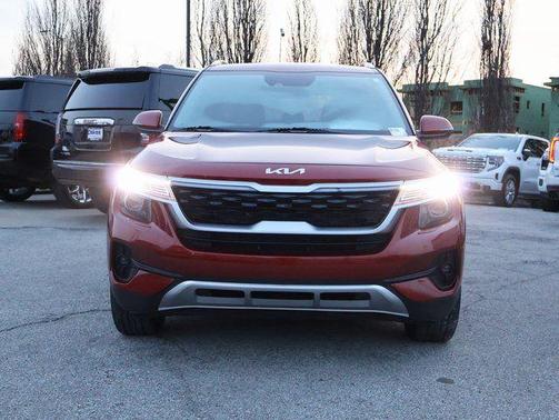 Mars Orange 2022 Kia Seltos S