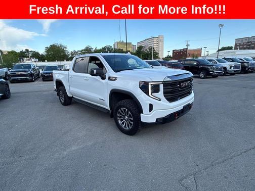 Summit White 2022 GMC Sierra 1500 AT4