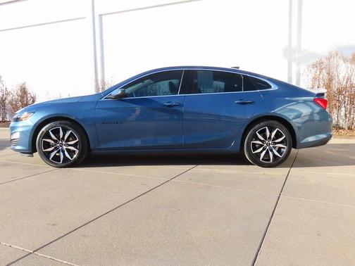 2024 Chevrolet Malibu FWD RS