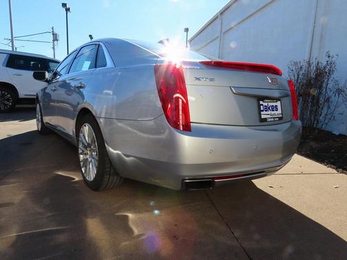 2017 Cadillac XTS Luxury