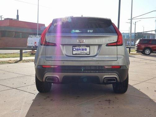 2023 Cadillac XT4 Premium Luxury