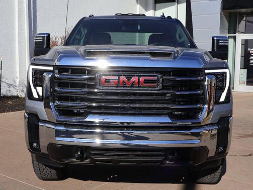 2026 GMC Sierra 2500 SLT