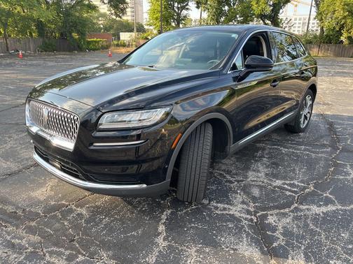 2022 Lincoln Nautilus Reserve