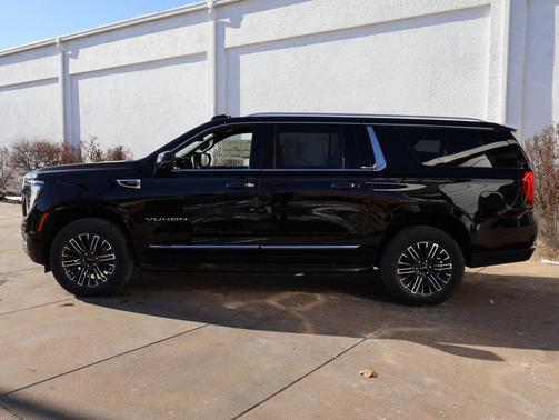 2026 GMC Yukon XL 2WD Elevation