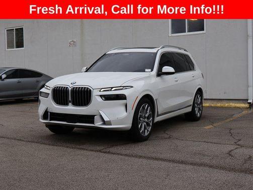 Mineral White Metallic 2024 BMW X7 xDrive40i