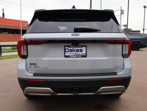 SPACE WHITE METALLIC 2025 Ford Explorer Platinum