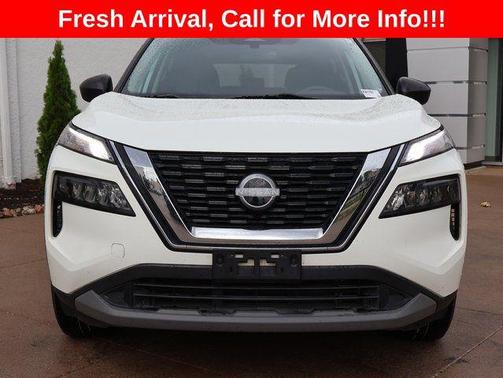 Glacier White 2023 Nissan Rogue S
