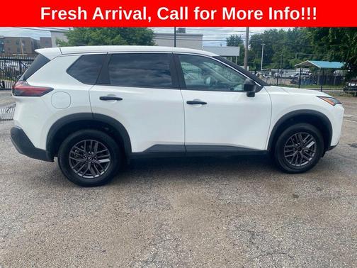 Glacier White 2023 Nissan Rogue S