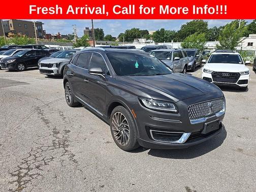 Magnetic Gray Metallic 2019 Lincoln Nautilus Reserve