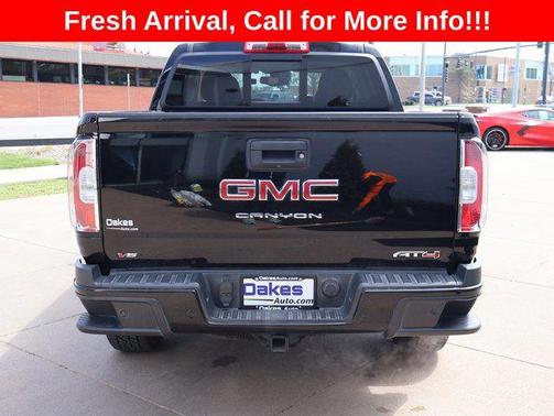 Onyx Black 2021 GMC Canyon AT4