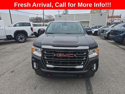 Onyx Black 2021 GMC Canyon AT4