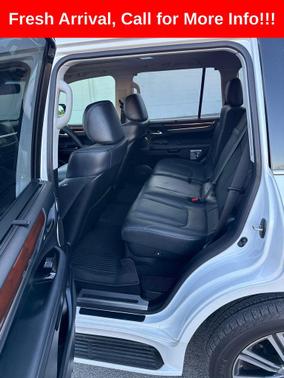 2021 Lexus LX 570 Three-Row