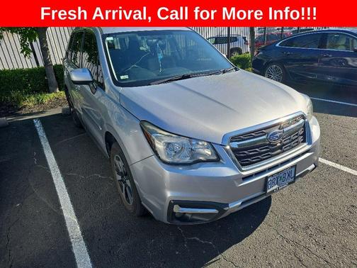 Ice Silver Metallic 2017 Subaru Forester 2.5i Premium
