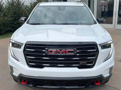 2025 GMC Acadia AWD AT4