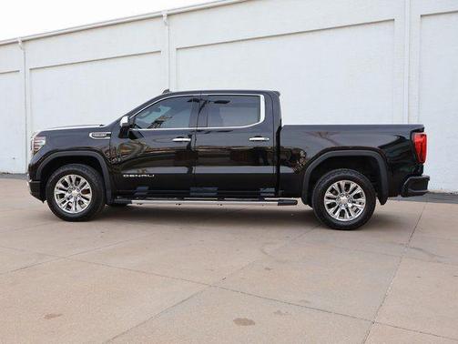 Onyx Black 2023 GMC Sierra 1500 Denali