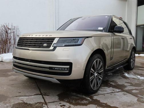 2023 Land Rover Range Rover P400 SE