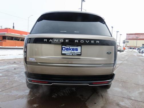 2023 Land Rover Range Rover P400 SE