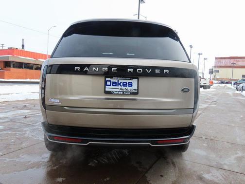 2023 Land Rover Range Rover P400 SE