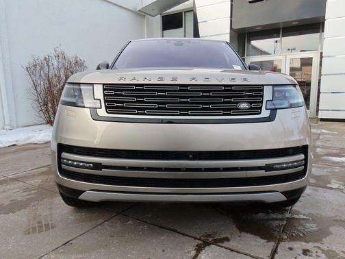 2023 Land Rover Range Rover P400 SE