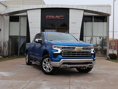 Glacier Blue Metallic 2022 Chevrolet Silverado 1500 LTZ