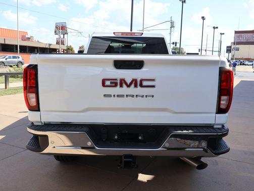 Summit White 2026 GMC Sierra 2500 Pro