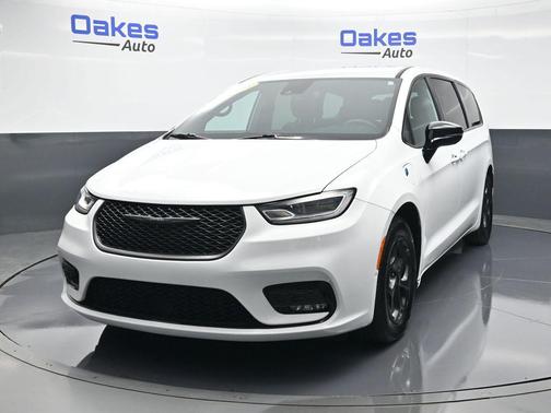 Bright White Clearcoat 2024 Chrysler Pacifica Hybrid S Appearance Pkg