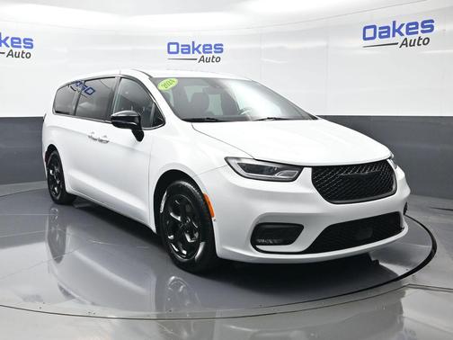 Bright White Clearcoat 2024 Chrysler Pacifica Hybrid S Appearance Pkg