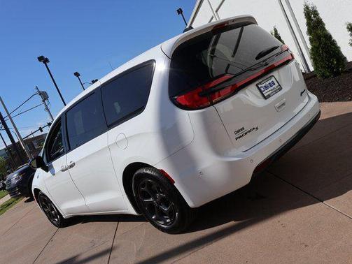 Bright White Clearcoat 2024 Chrysler Pacifica Hybrid S Appearance Pkg