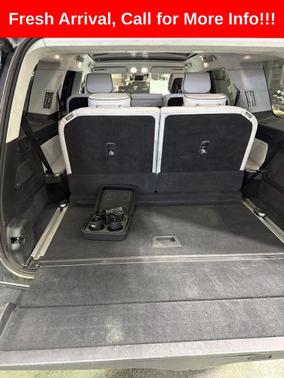 2023 Rivian R1S Adventure