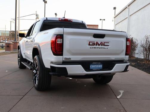 2023 GMC Canyon Denali