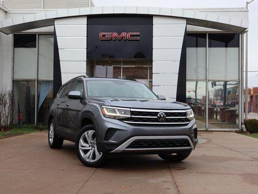 2023 Volkswagen Atlas 3.6L SE w/Technology