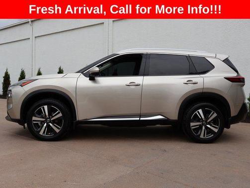 Champagne Silver Metallic 2021 Nissan Rogue SL