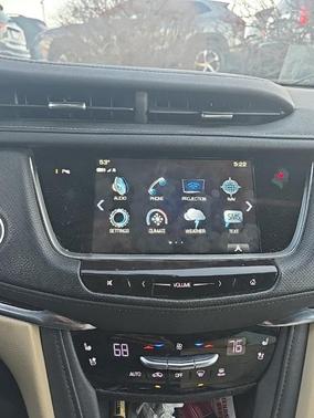 2019 Cadillac XT5 Premium Luxury