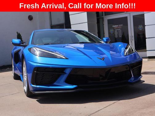 Riptide Blue Metallic 2025 Chevrolet Corvette Stingray w/2LT