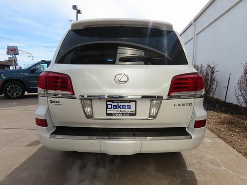 2014 Lexus LX 570 Base